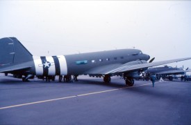 216631 - EHRD - 050585 - DC-3C Hibernians - RHSide parked Scan10243