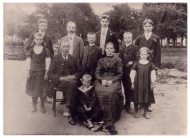 Familiefoto ca. 1910 - S. Macrander-J.B.C. Hesselmann - Pais en vree