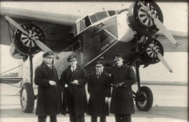 212611 - Fokker F-XVIII KLM with crew Scan10032
