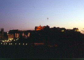 ANM - 13 - Edinburgh 1993 - avondblik op Castle Scan10018