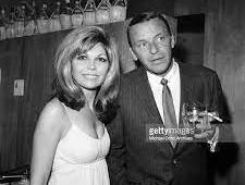 Zingen over laarzen…