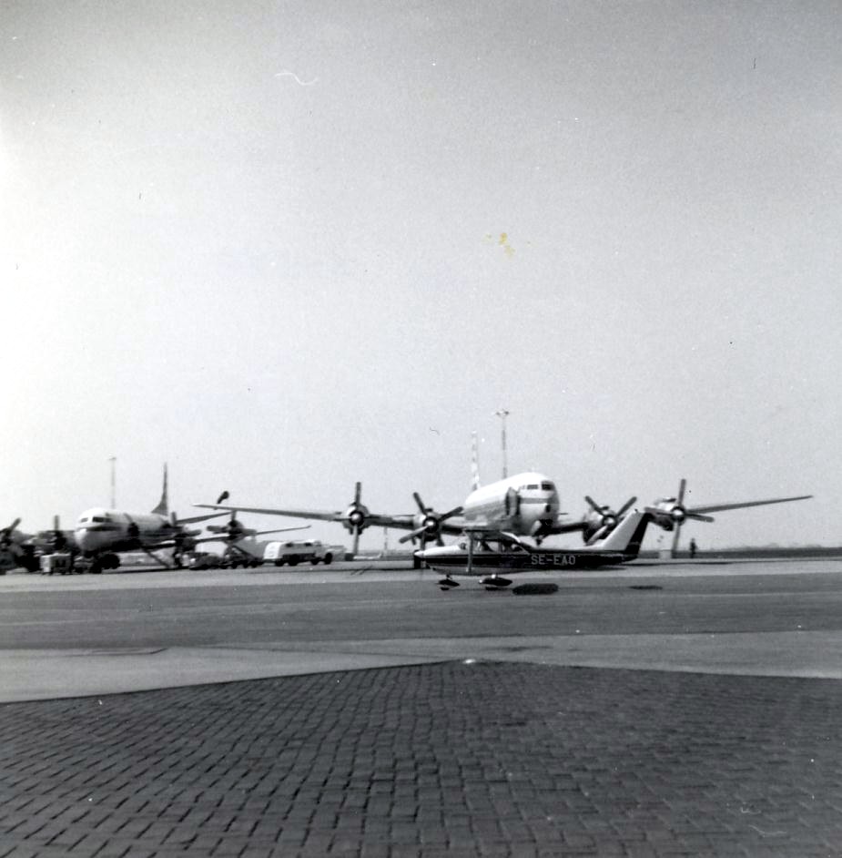 De huidige afbeelding heeft geen alternatieve tekst. De bestandsnaam is: 30590-dc-7cf-klm-op-spl-o-270466-scan10215.jpg