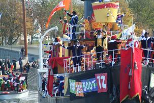 De huidige afbeelding heeft geen alternatieve tekst. De bestandsnaam is: sinterklaas-pakjesboot-12.jpg