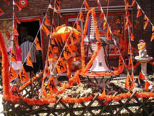 De huidige afbeelding heeft geen alternatieve tekst. De bestandsnaam is: versierde-voortuin-alg.jpg