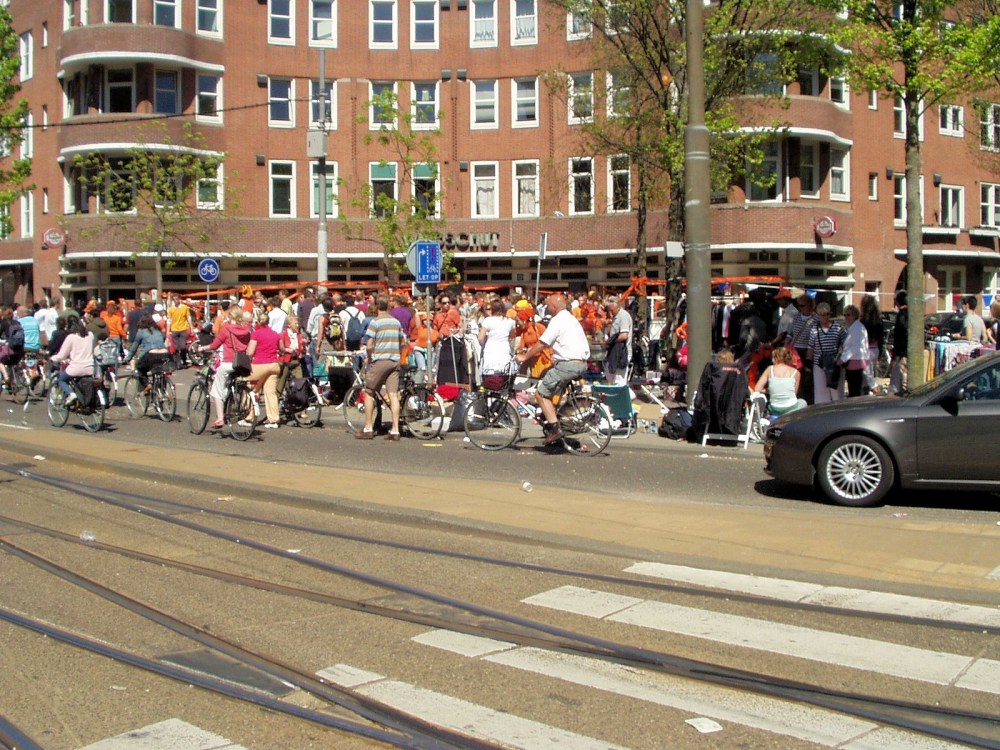 De huidige afbeelding heeft geen alternatieve tekst. De bestandsnaam is: weekend-koninginnedag-300407-032-2.jpg