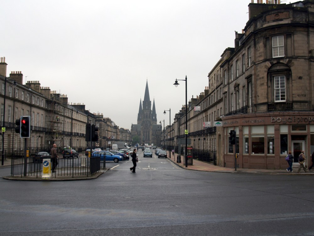 De huidige afbeelding heeft geen alternatieve tekst. De bestandsnaam is: edinburgh-olympus-leo-06-09-06-07-093.jpg