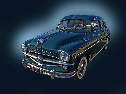 De huidige afbeelding heeft geen alternatieve tekst. De bestandsnaam is: ford-vedette-vendome.jpg