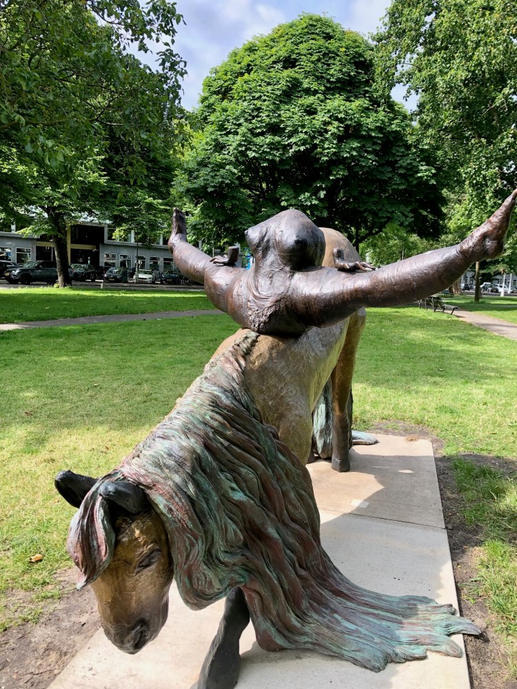 De huidige afbeelding heeft geen alternatieve tekst. De bestandsnaam is: artzuid-img_2343.jpg