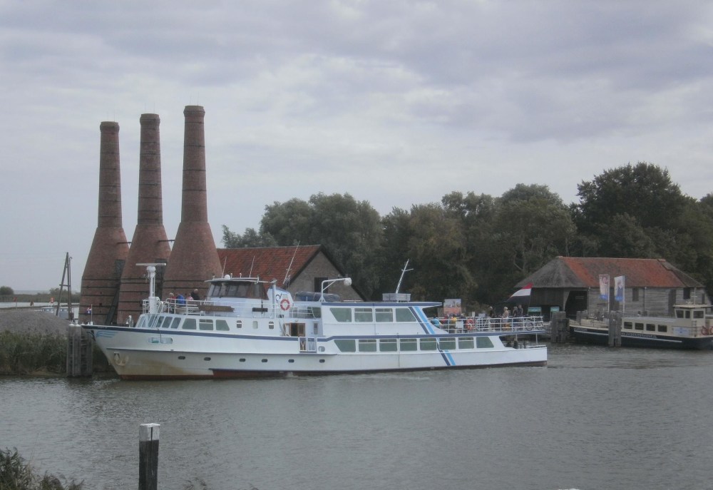 De huidige afbeelding heeft geen alternatieve tekst. De bestandsnaam is: enkhuizen-p6270270.jpg