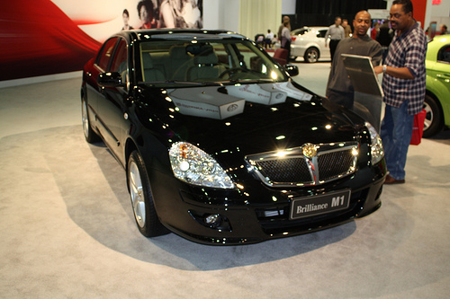 De huidige afbeelding heeft geen alternatieve tekst. De bestandsnaam is: byd-brilliance-m1.jpg