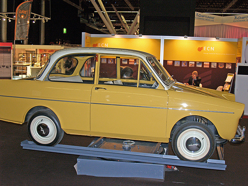 De huidige afbeelding heeft geen alternatieve tekst. De bestandsnaam is: daf-600-op-de-rai-2009-3518182452_7d400621e1.jpg