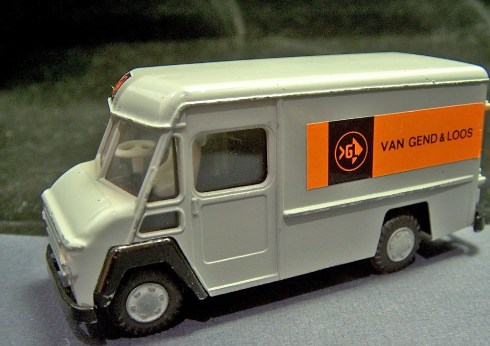 De huidige afbeelding heeft geen alternatieve tekst. De bestandsnaam is: fri-90694-commer-hpim7966_edited.jpg