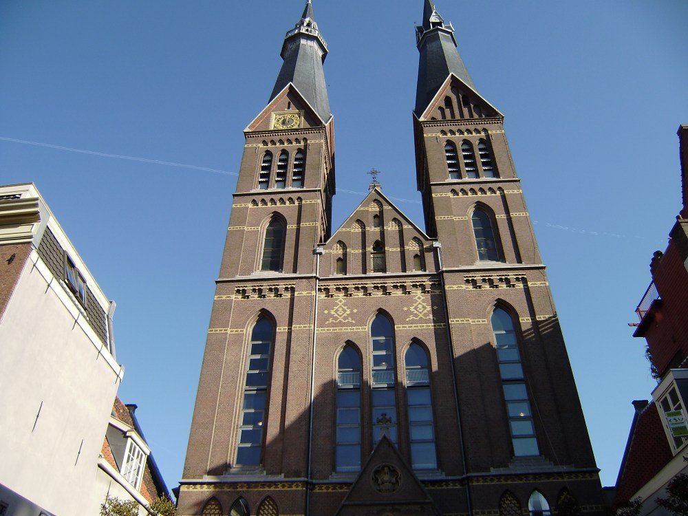 De huidige afbeelding heeft geen alternatieve tekst. De bestandsnaam is: haarlemmerdijk-fotos-tru-oktober-2008-021.jpg