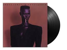 De huidige afbeelding heeft geen alternatieve tekst. De bestandsnaam is: grace-3.jpg