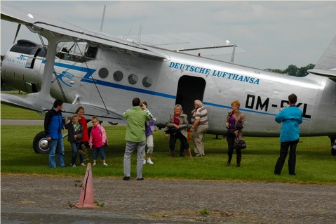 De huidige afbeelding heeft geen alternatieve tekst. De bestandsnaam is: antonov_2.jpg