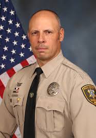 De huidige afbeelding heeft geen alternatieve tekst. De bestandsnaam is: frank-sloup-download-2.jpg