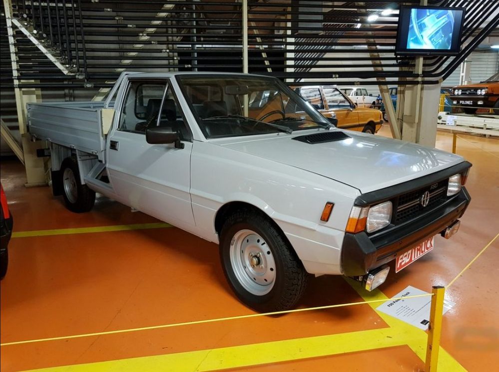 De huidige afbeelding heeft geen alternatieve tekst. De bestandsnaam is: fso-polonez-pickup.jpg