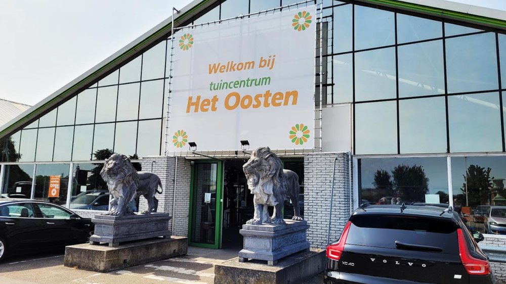 De huidige afbeelding heeft geen alternatieve tekst. De bestandsnaam is: tc-het-oosten-ingang.jpg