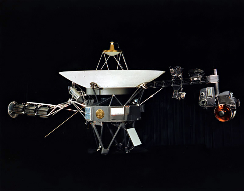 De huidige afbeelding heeft geen alternatieve tekst. De bestandsnaam is: voyager-1.jpg
