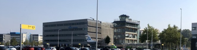 Patatje met…